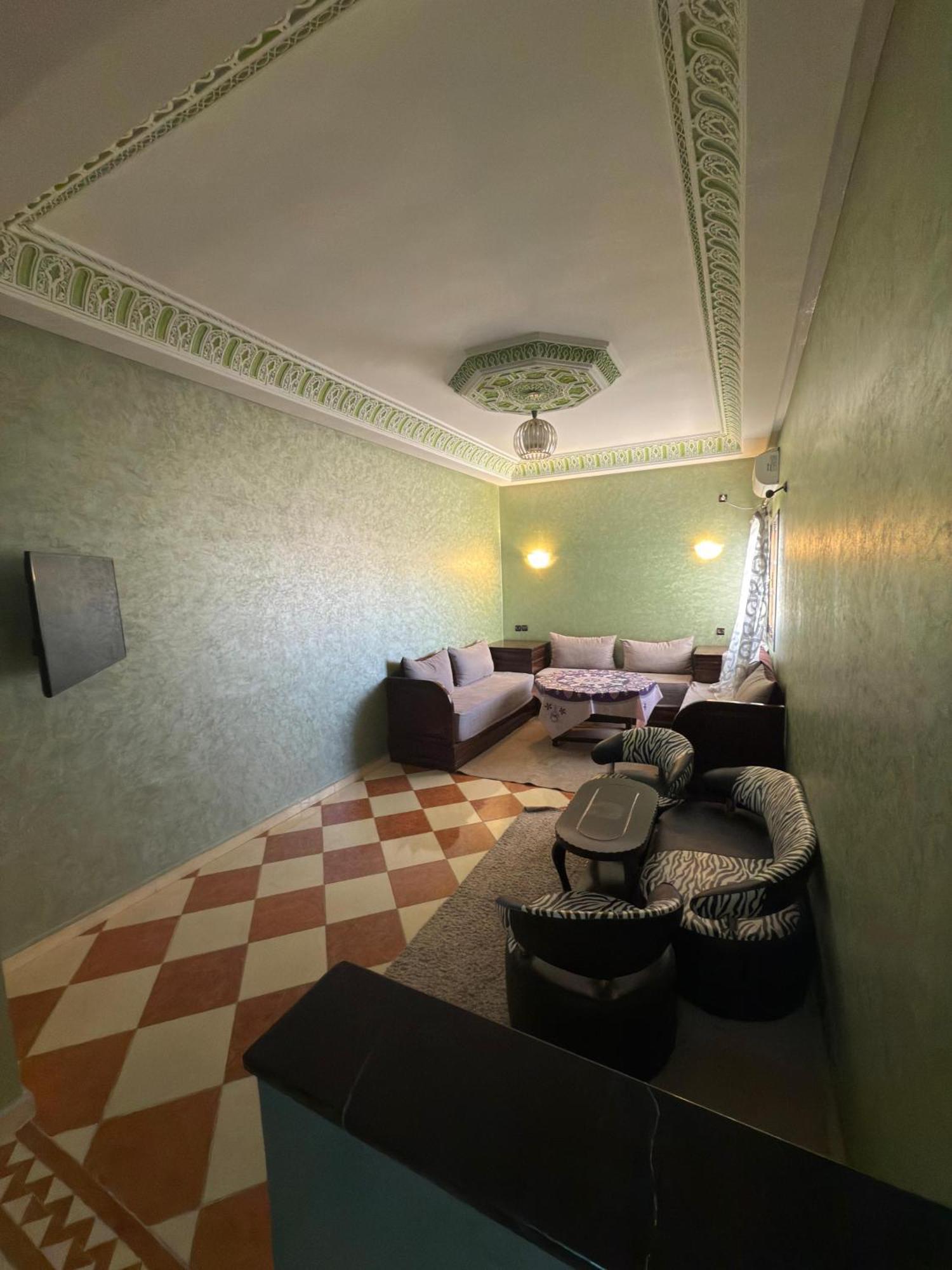 Residence Dikre Ουαρζαζάτ Δωμάτιο φωτογραφία